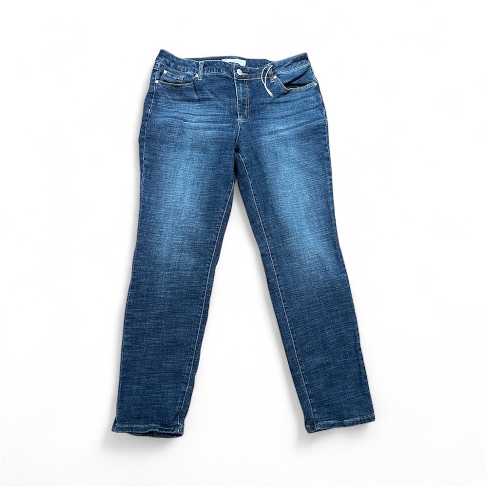 Cato Women Mid Rise Classic Blue Denim Jeans Size 16